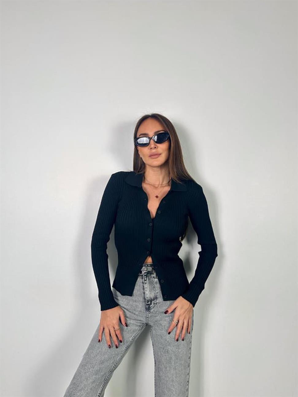 Siyah Polo Yaka Hırka