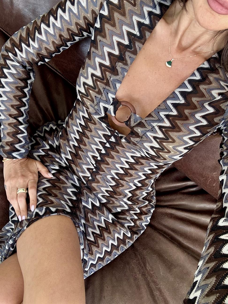 Siyah Renkli File Elbise