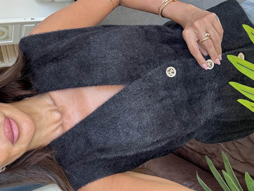 Siyah Sakallı Kumaş Yelek