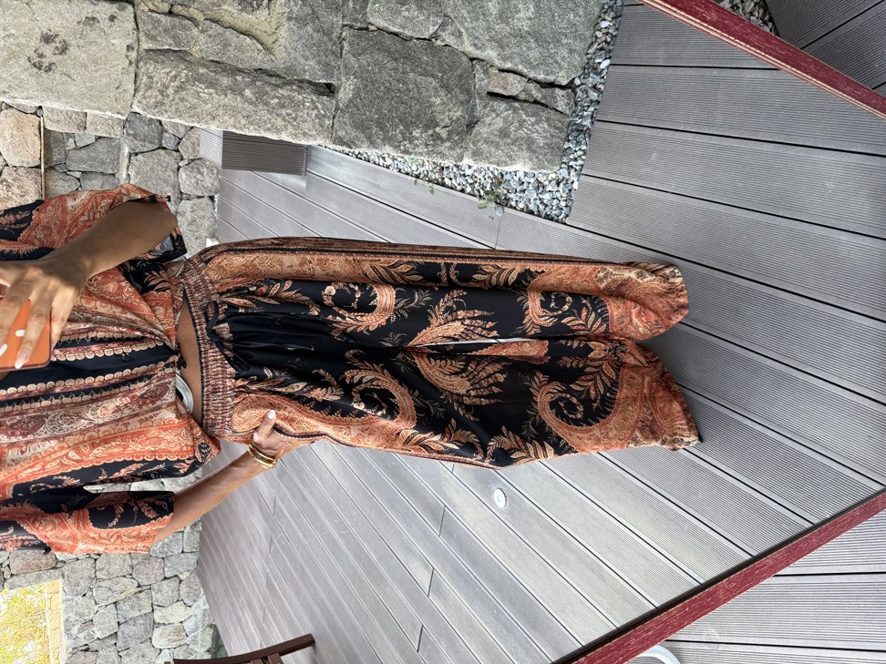 Siyah Saten Kısa Kol Pantolonlu Gömlek Takım