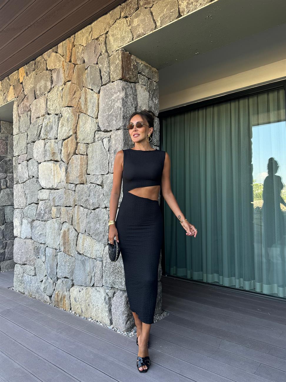 Siyah Sıfır Kol Bel Detay Elbise 