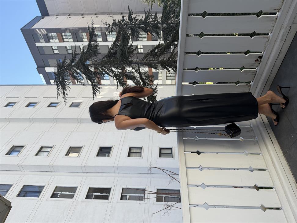 Siyah Suni Deri Midi Elbise