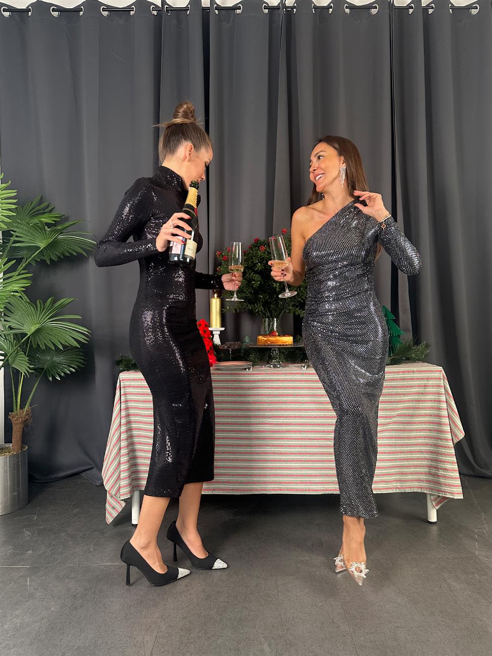 Siyah Tek Omuz Pul Payetli Elbise