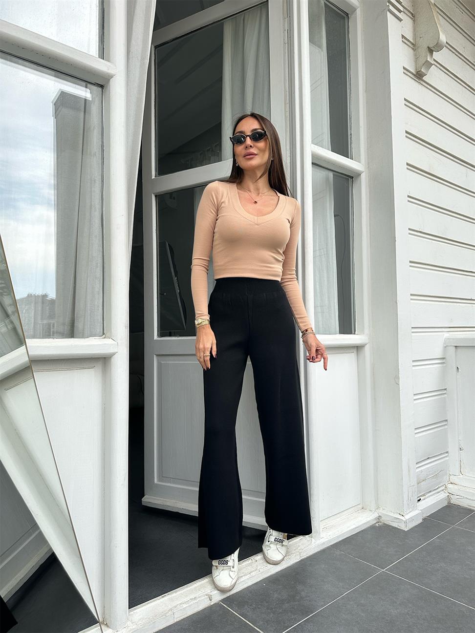 Siyah Triko Pantolon