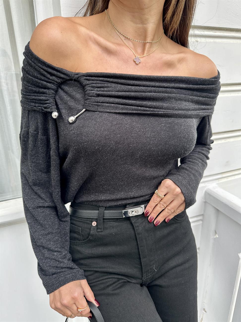 Antrasit Uzun Kol Madonna Yaka Halkalı Bluz