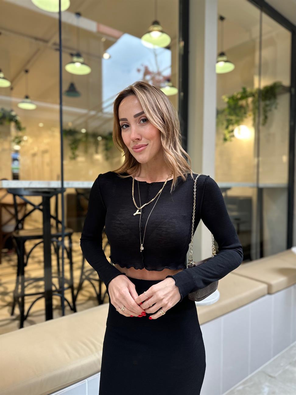 Siyah Uzun Kol Triko Bluz