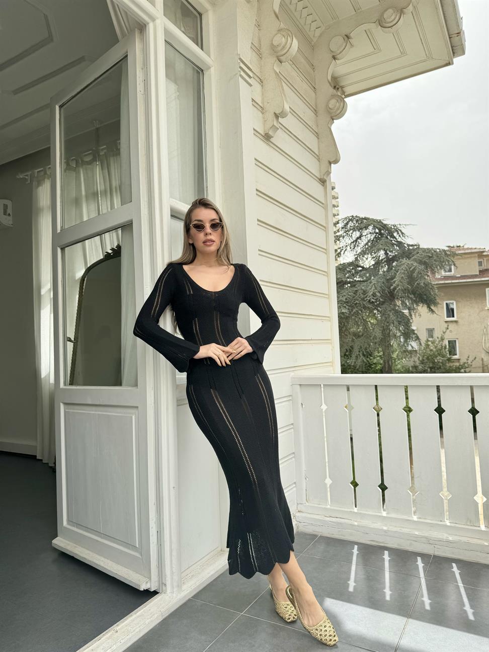 Siyah V Yaka Maxi Boy Merserize Elbise