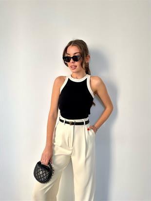 Siyah Yakası Şeritli Atlet Bluz