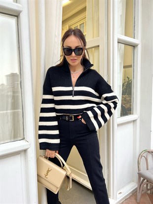 Siyah Yarım Balıkçı Beyaz Şeritli Yakası Fermuar Detay Kazak