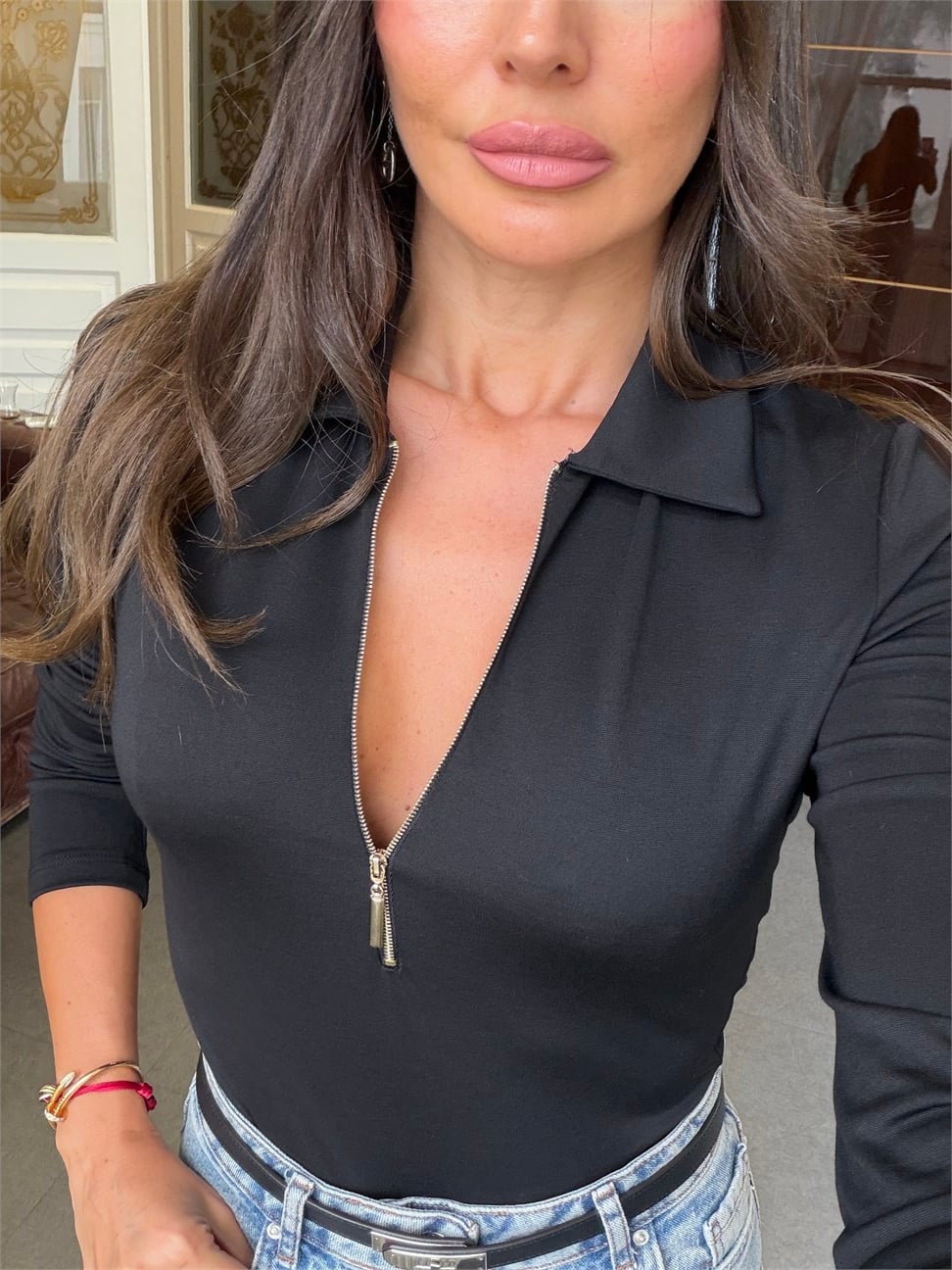 Siyah Yarım Fermuarlı Bodysuit