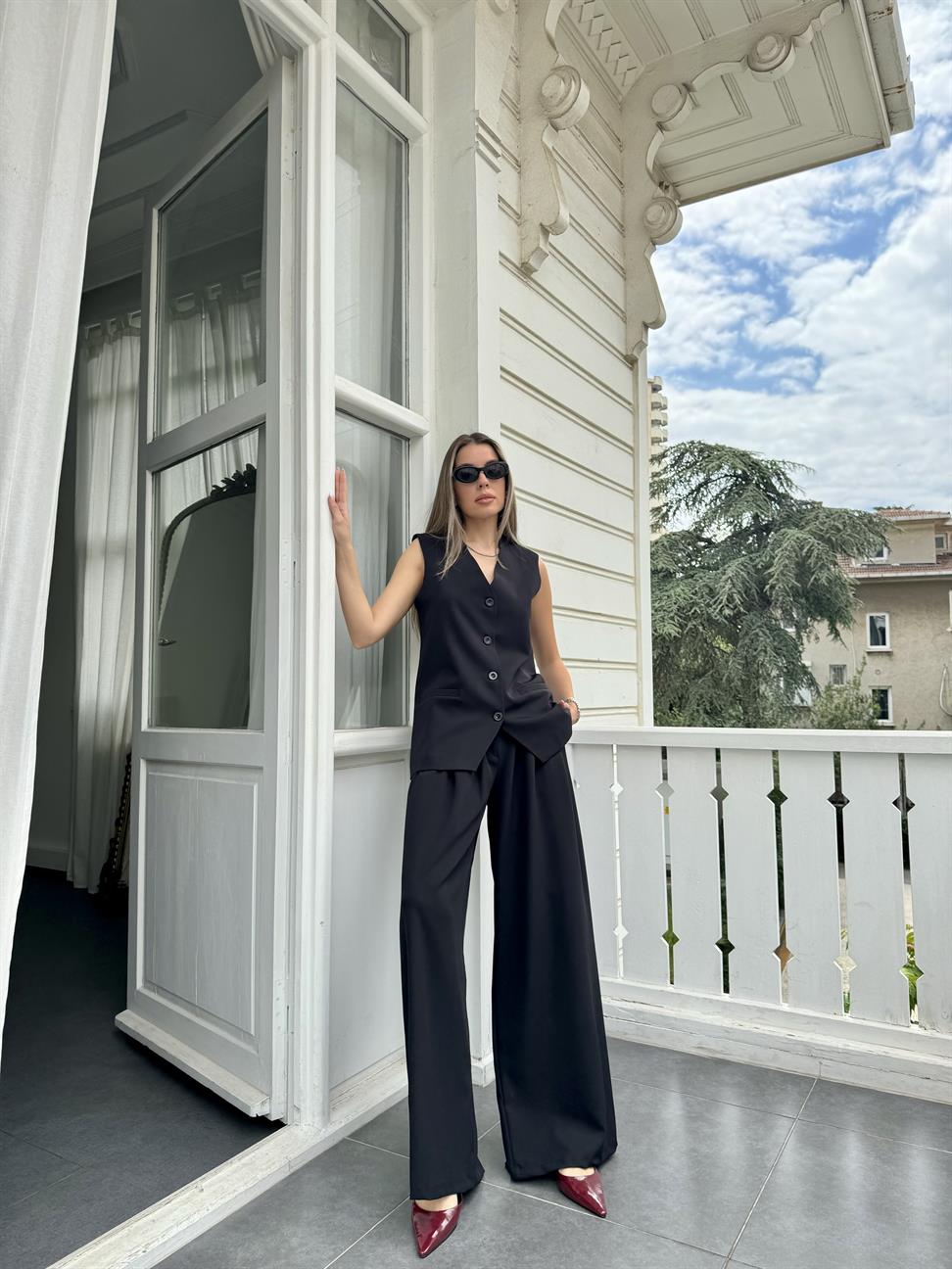 Siyah Yelek Pantolon Takım