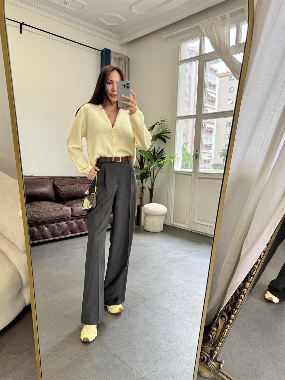 Soft Sarı Sıfır Yaka Sakallı Hırka