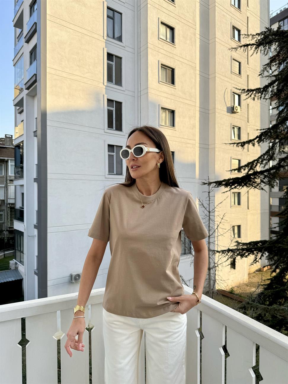 Sütlü Kahve Basic Tshirt