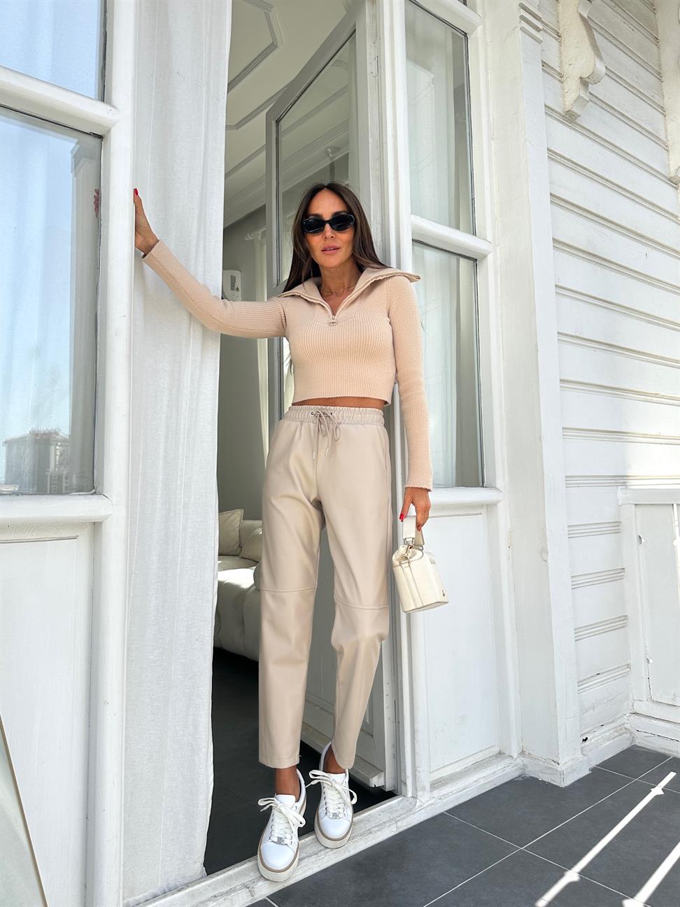 Taş Rengi Dizi Dikişli Bağcıklı ve Beli Lastikli Deri Pantolon