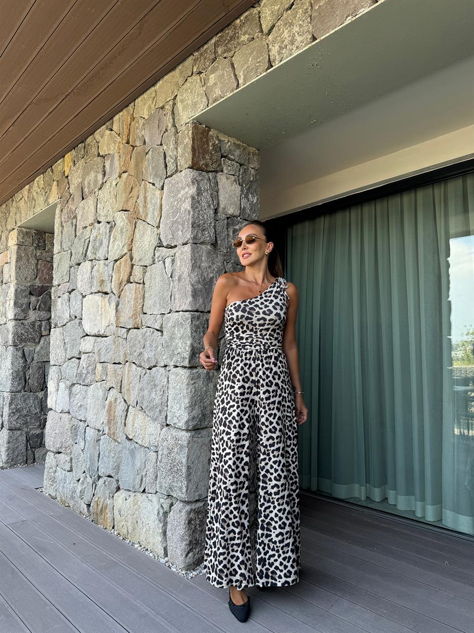 Tek Omuz Leopar Tulum