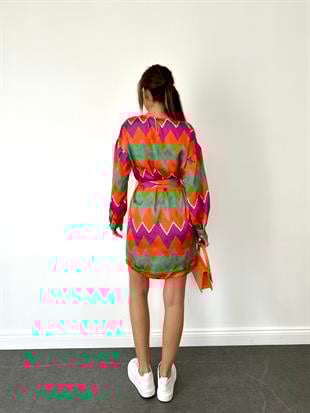 Turuncu Kemerli Zigzag Saten Elbise