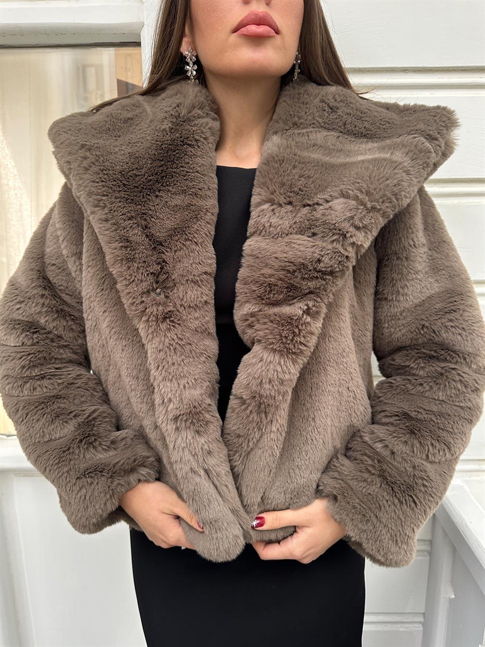 Vizon Astarlı Peluş Kürk Ceket