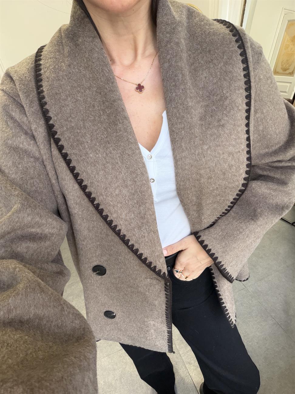 Vizon Dikiş Detaylı Ceket