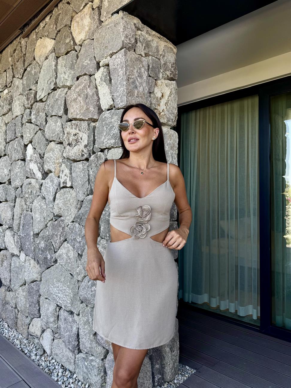 Vizon Keten Karışımlı Gül Detay Elbise