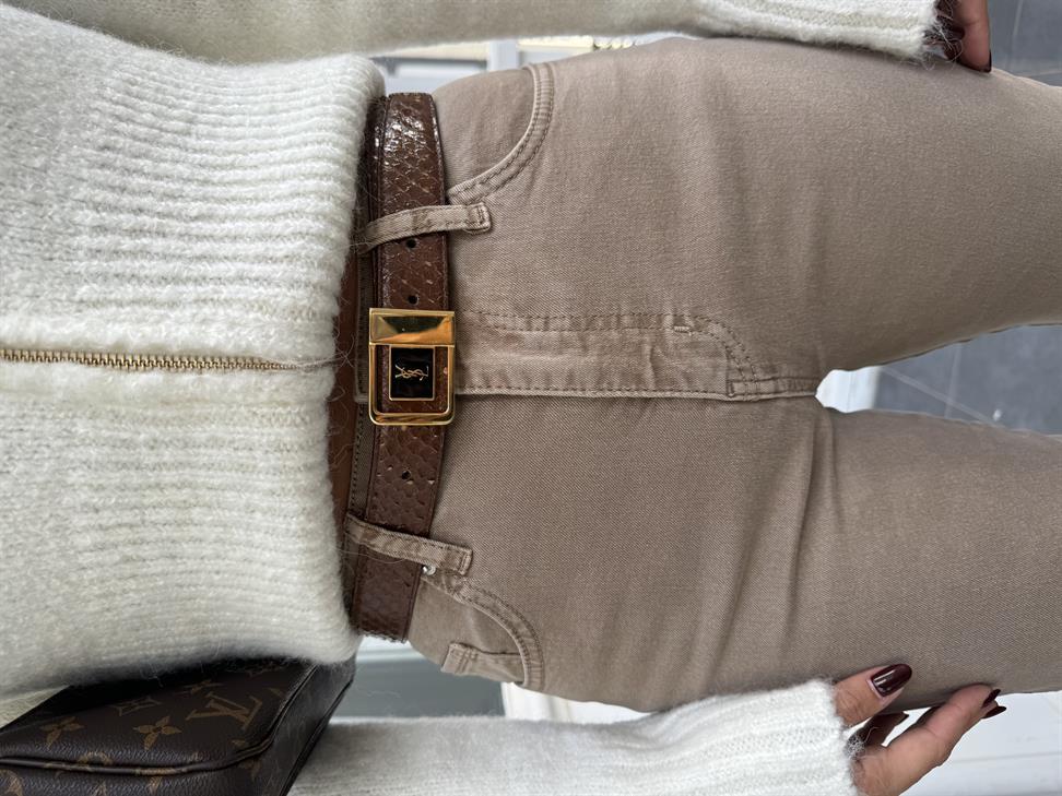 Vizon Paçası Püsküllü ve Yırtmaçlı Jean Pantolon