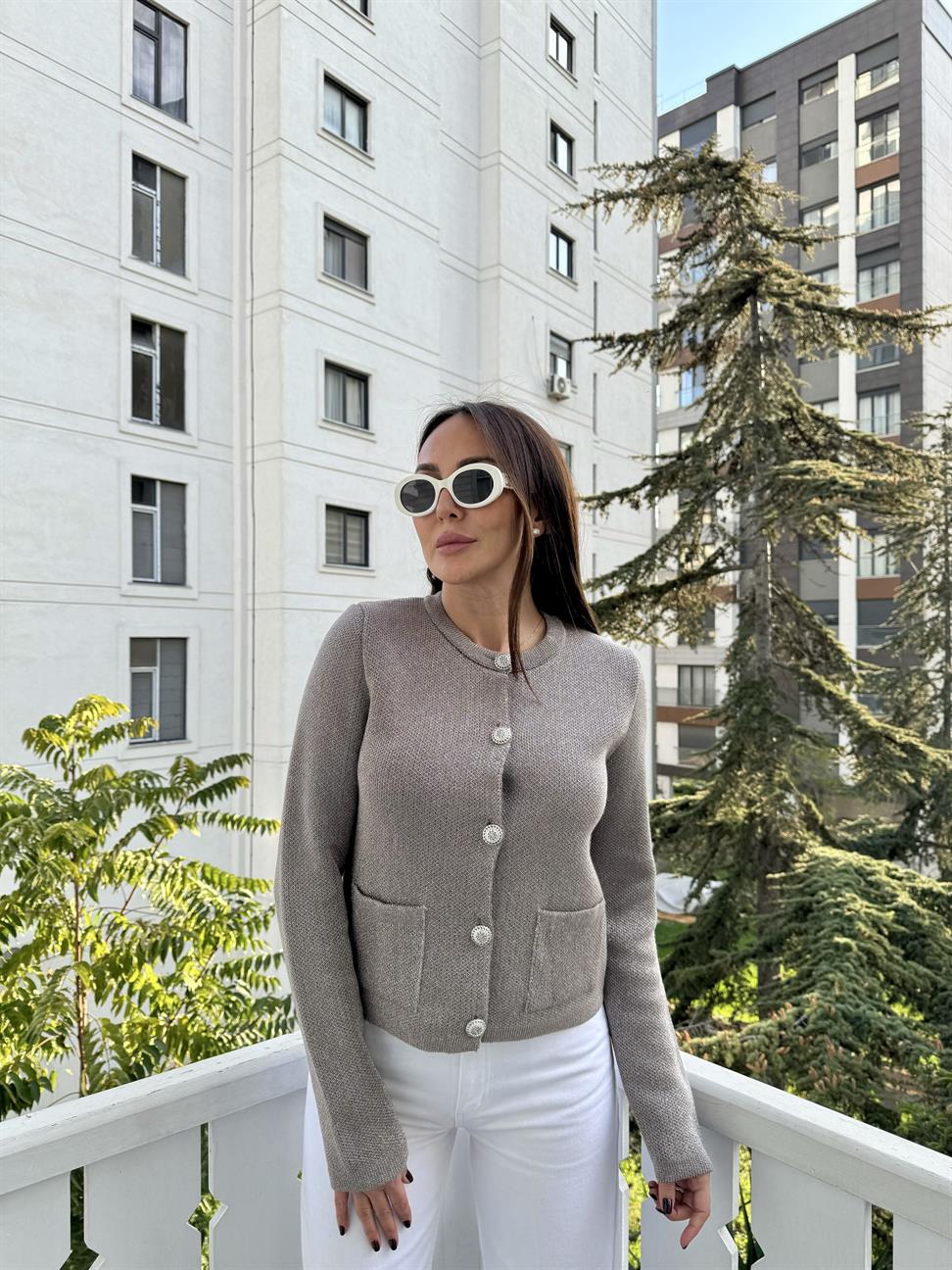 Vizon Parlak Taş Düğmeli Cepli Hırka