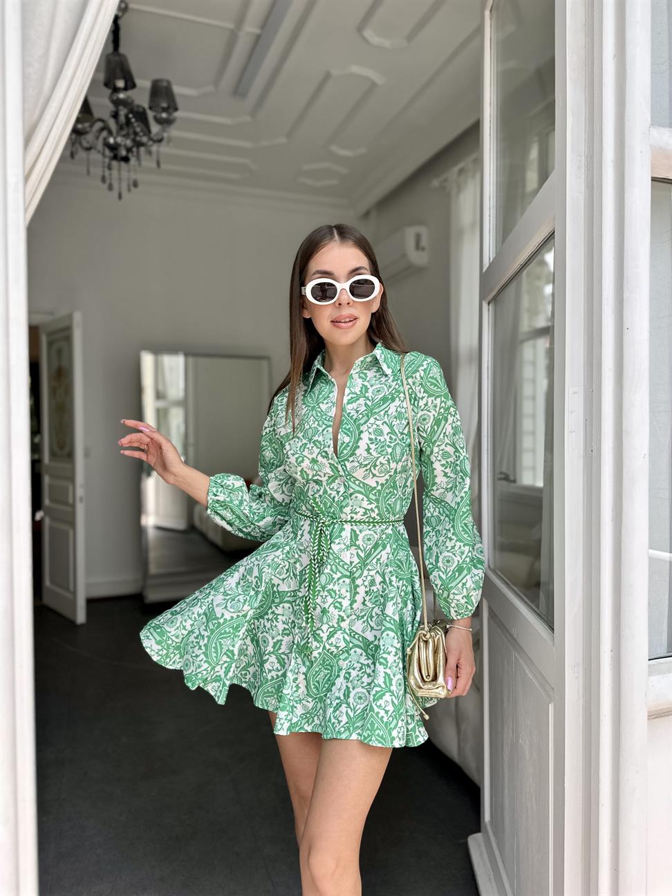 Yeşil Asimetrik Etek Kısa Elbise