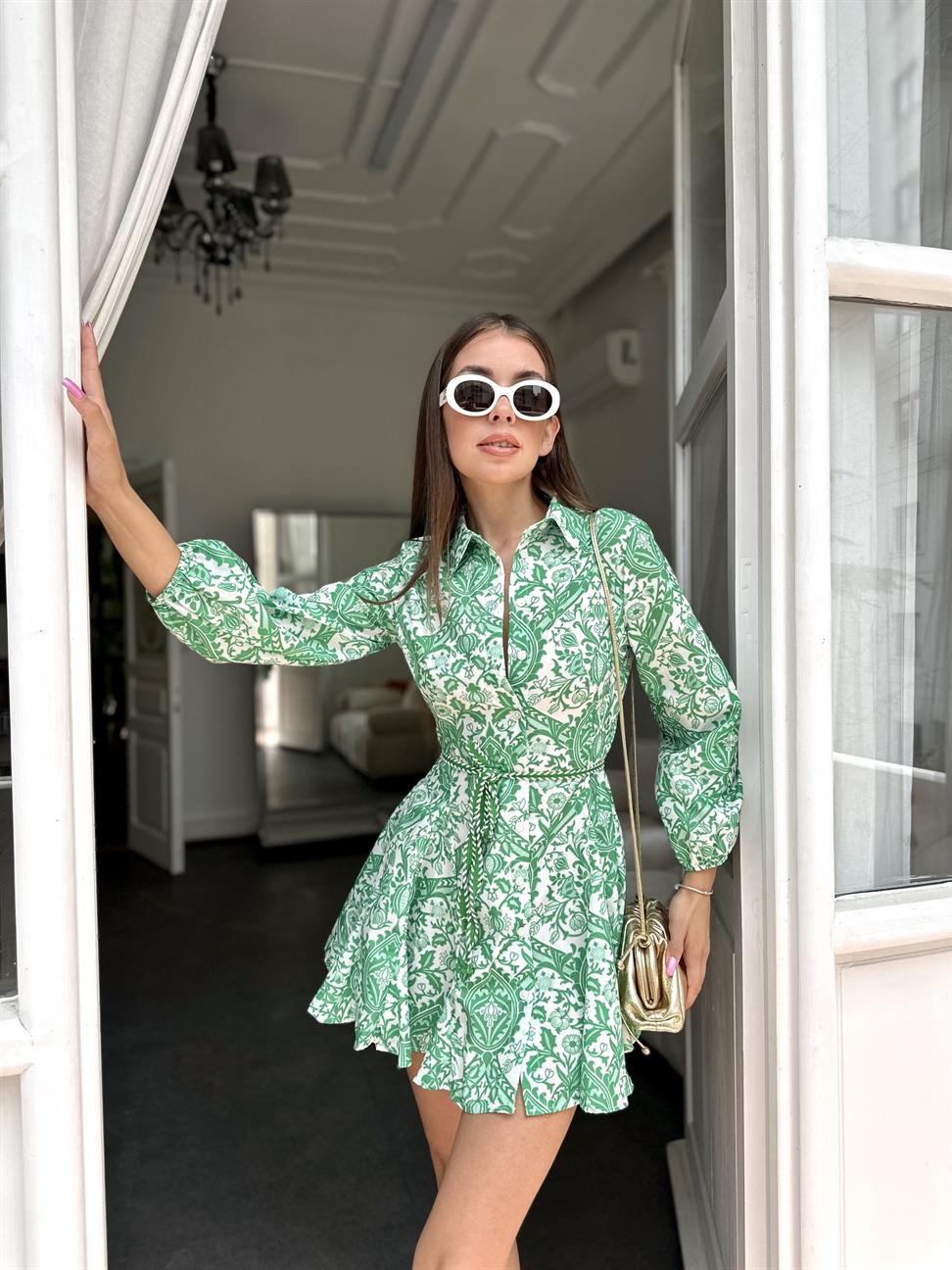 Yeşil Asimetrik Etek Kısa Elbise