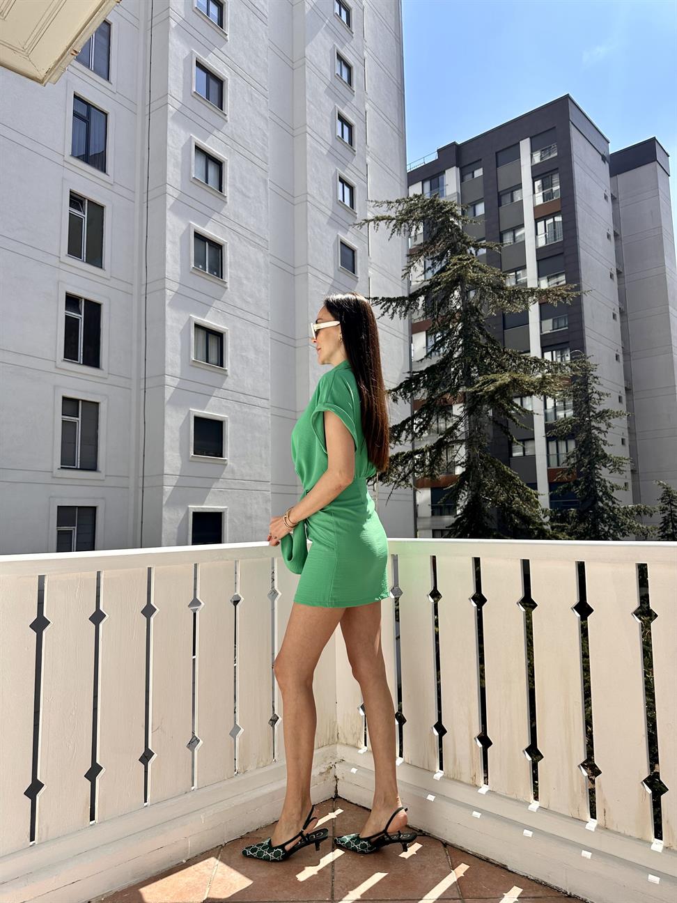 Yeşil Bağlama Detay Elbise