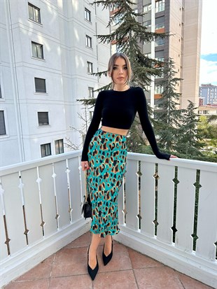 Yeşil Büyük Leopar Desen Saten Etek