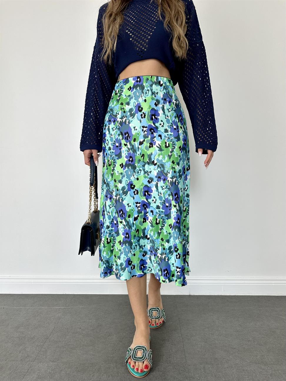 Yeşil Çiçek Desen Saten Etek