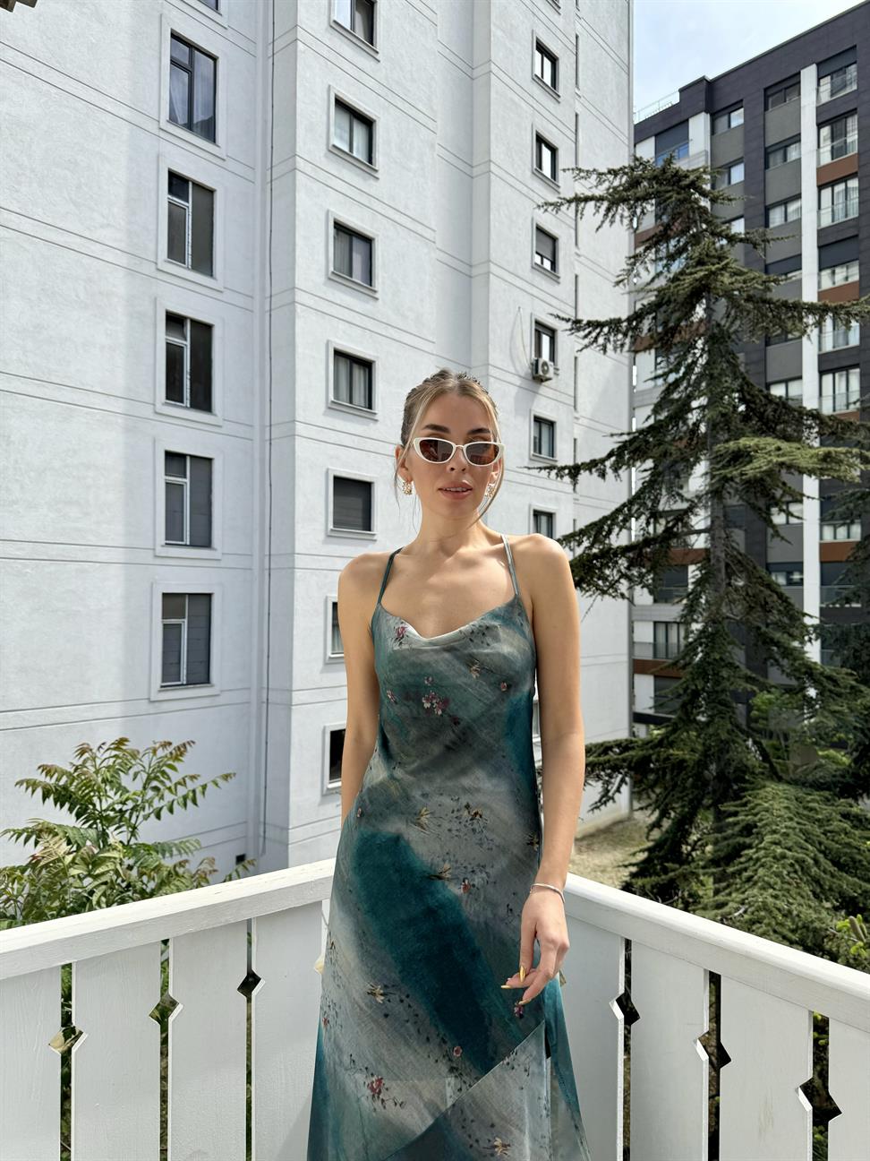 Yeşil Çıtır Çiçek Desen Elbise