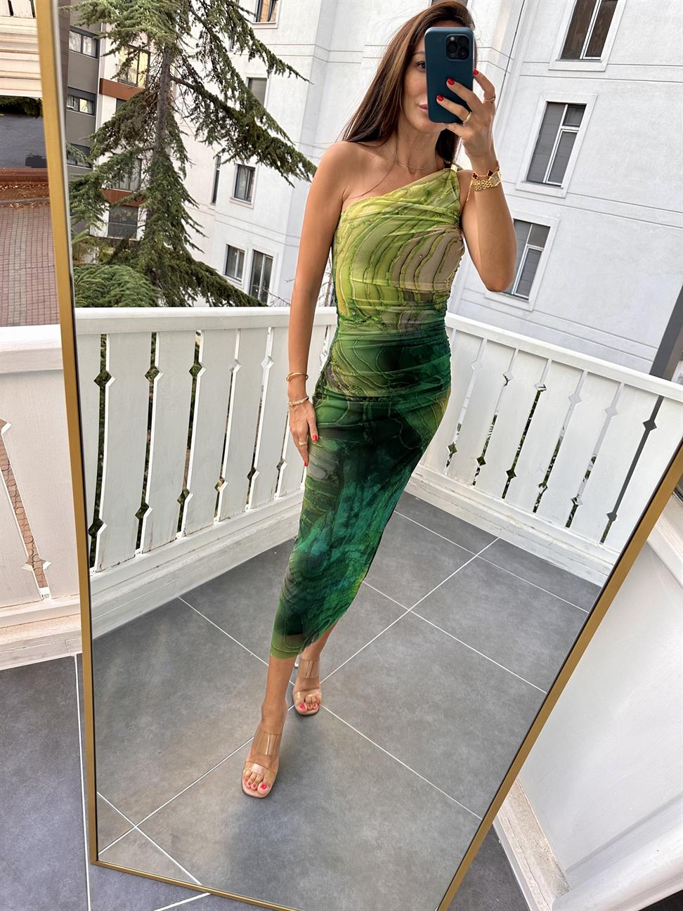 Yeşil Drapeli Tek Omuz Desenli Elbise