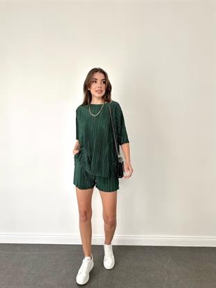 Yeşil Pilili Şort Takım