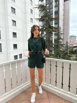 Yeşil Pilili Şort Takım