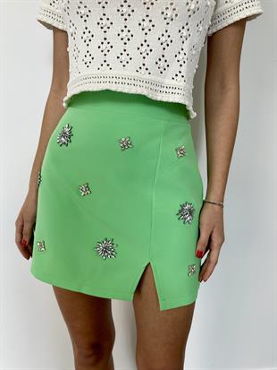 Yeşil Yırtmaç Detaylı Taşlı Etek