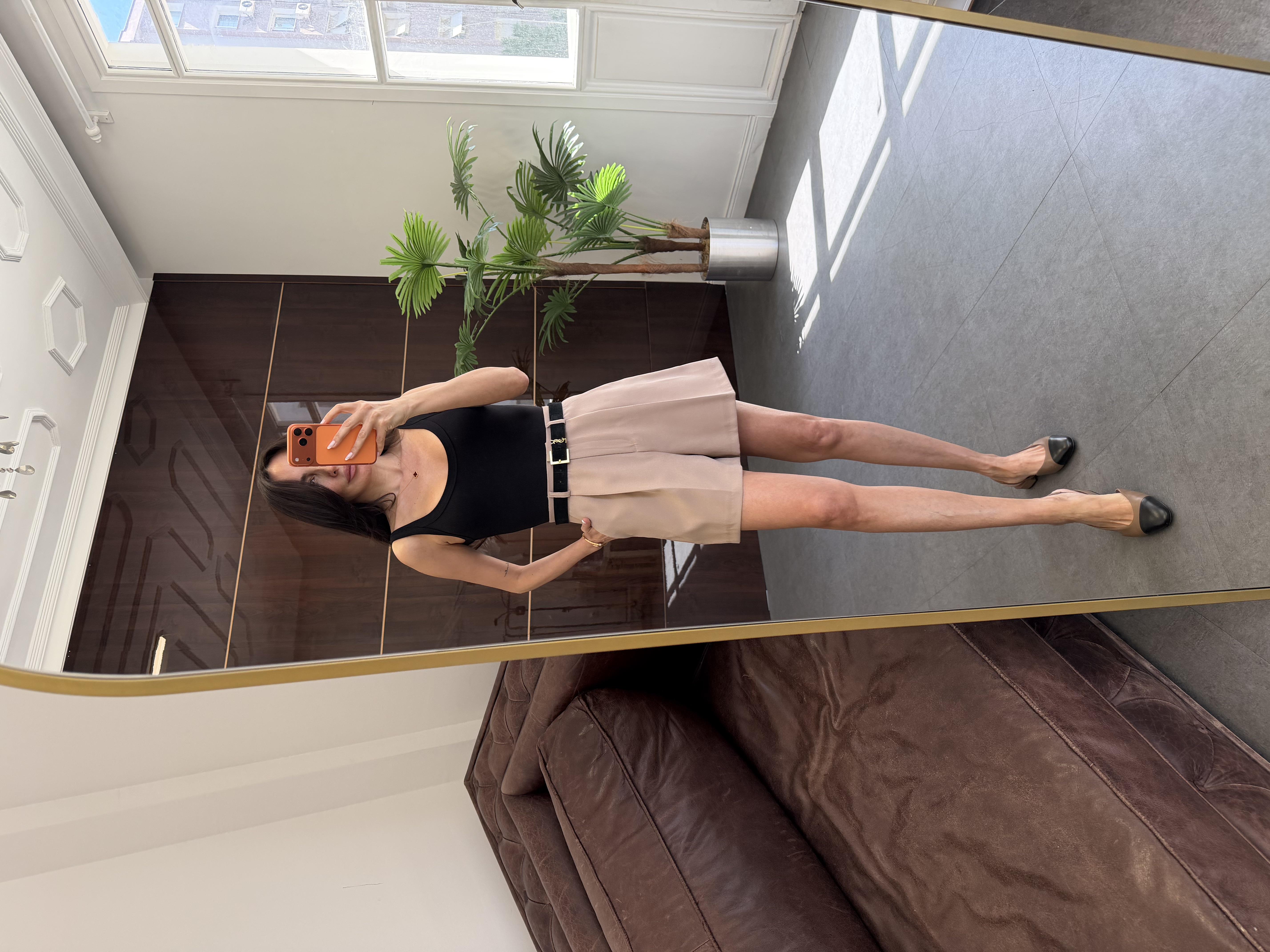 Açık Vizon Pileli Cepli Şort