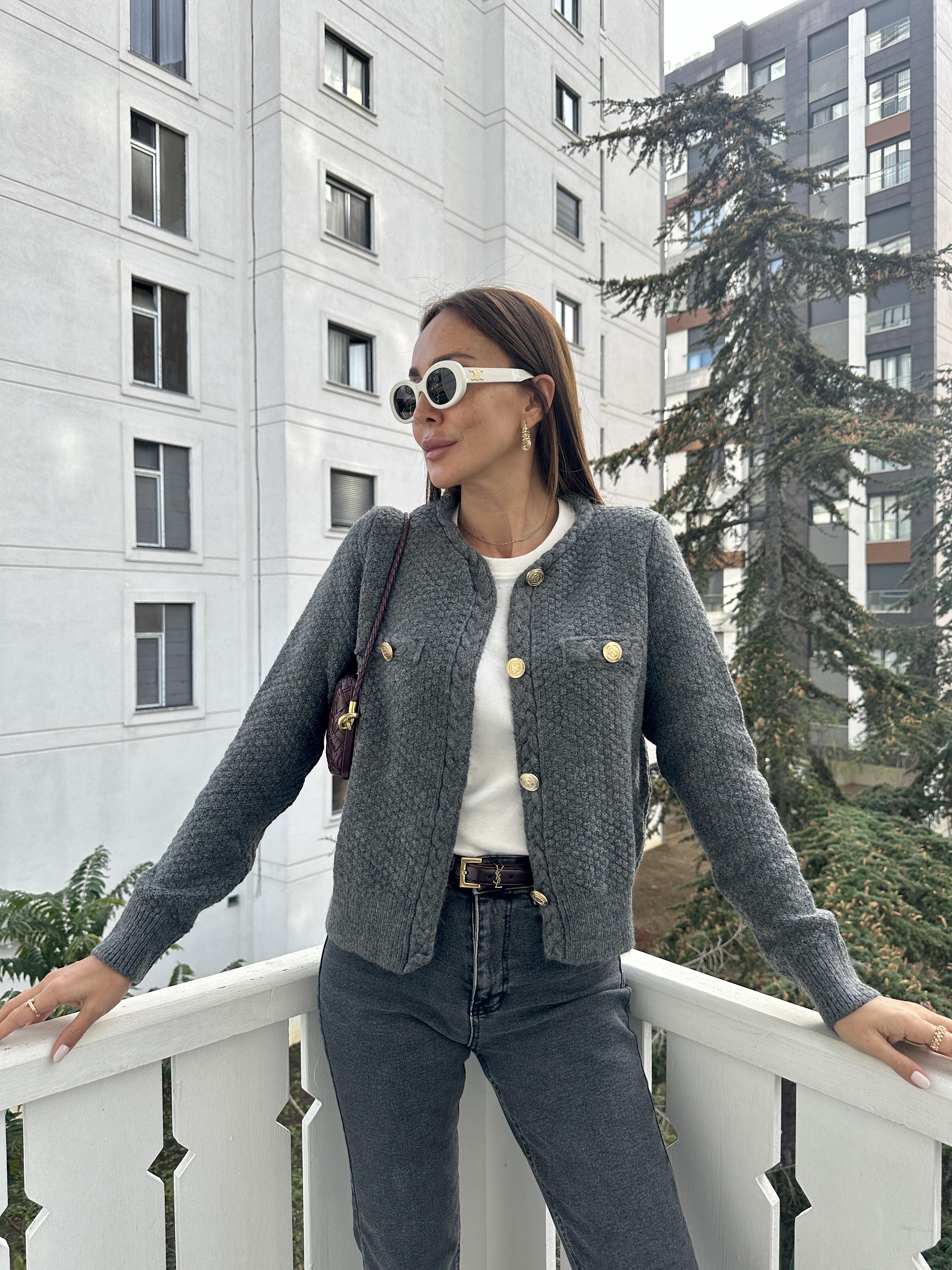 Antrasit Kendinden Saç Örgülü Düğmeli Hırka