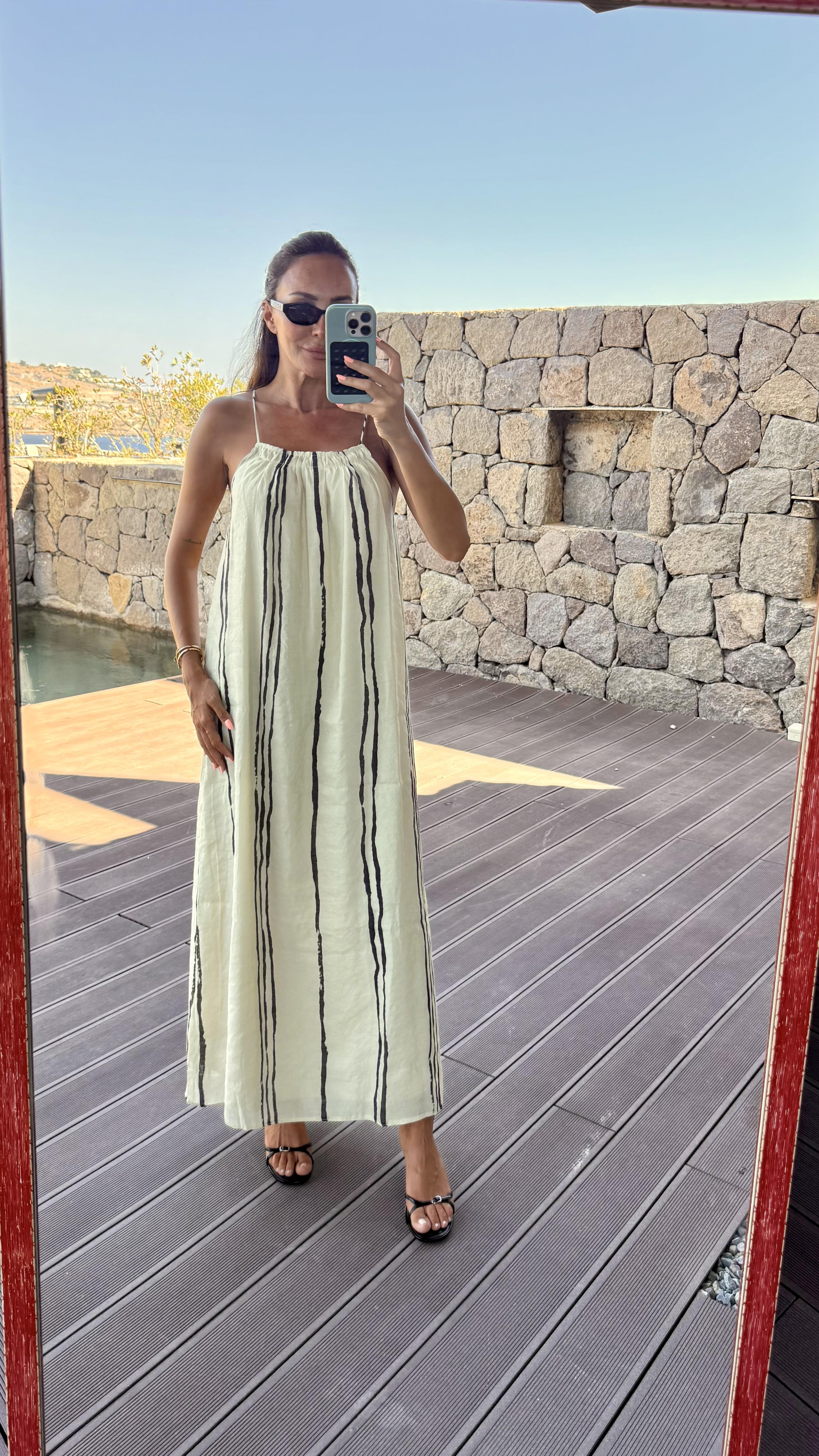 Bej Halter Kesim Uzun Elbise