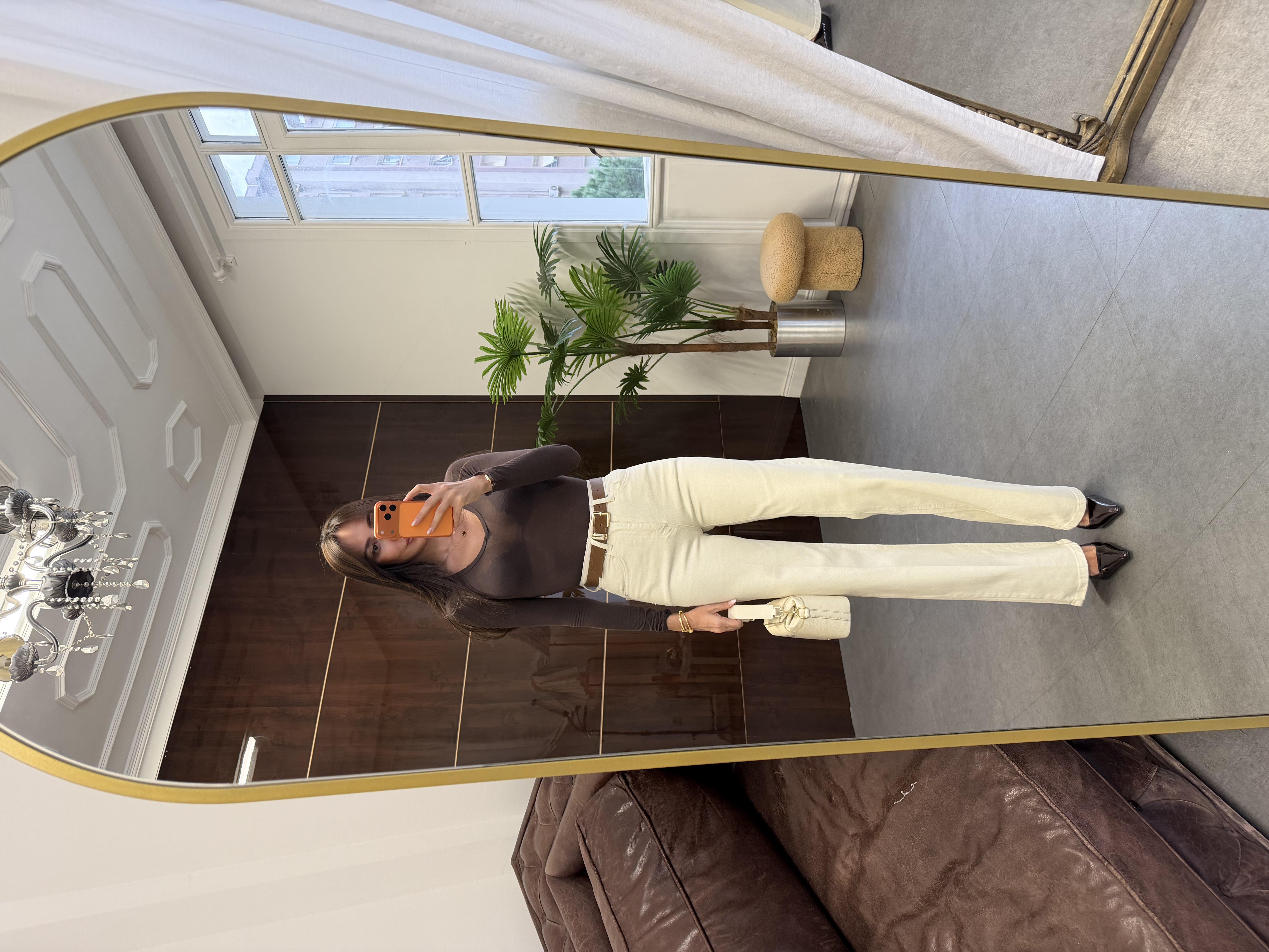 Bej Yüksek Bel Kemerli Wide Leg Pantolon