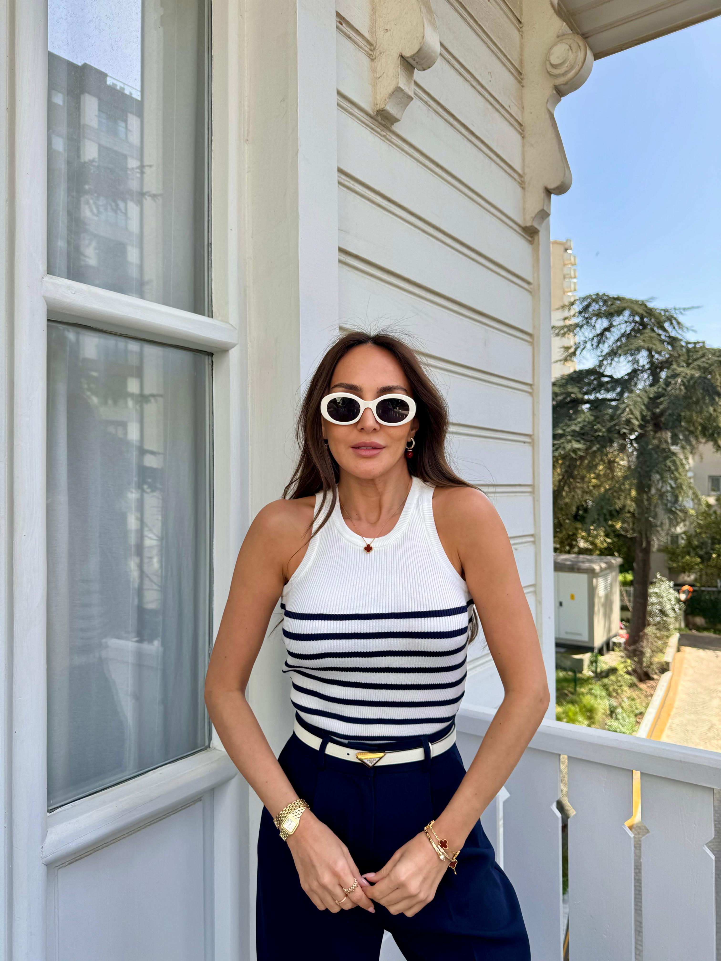 Beyaz-Mavi Çizgili Çelik Örme Atlet