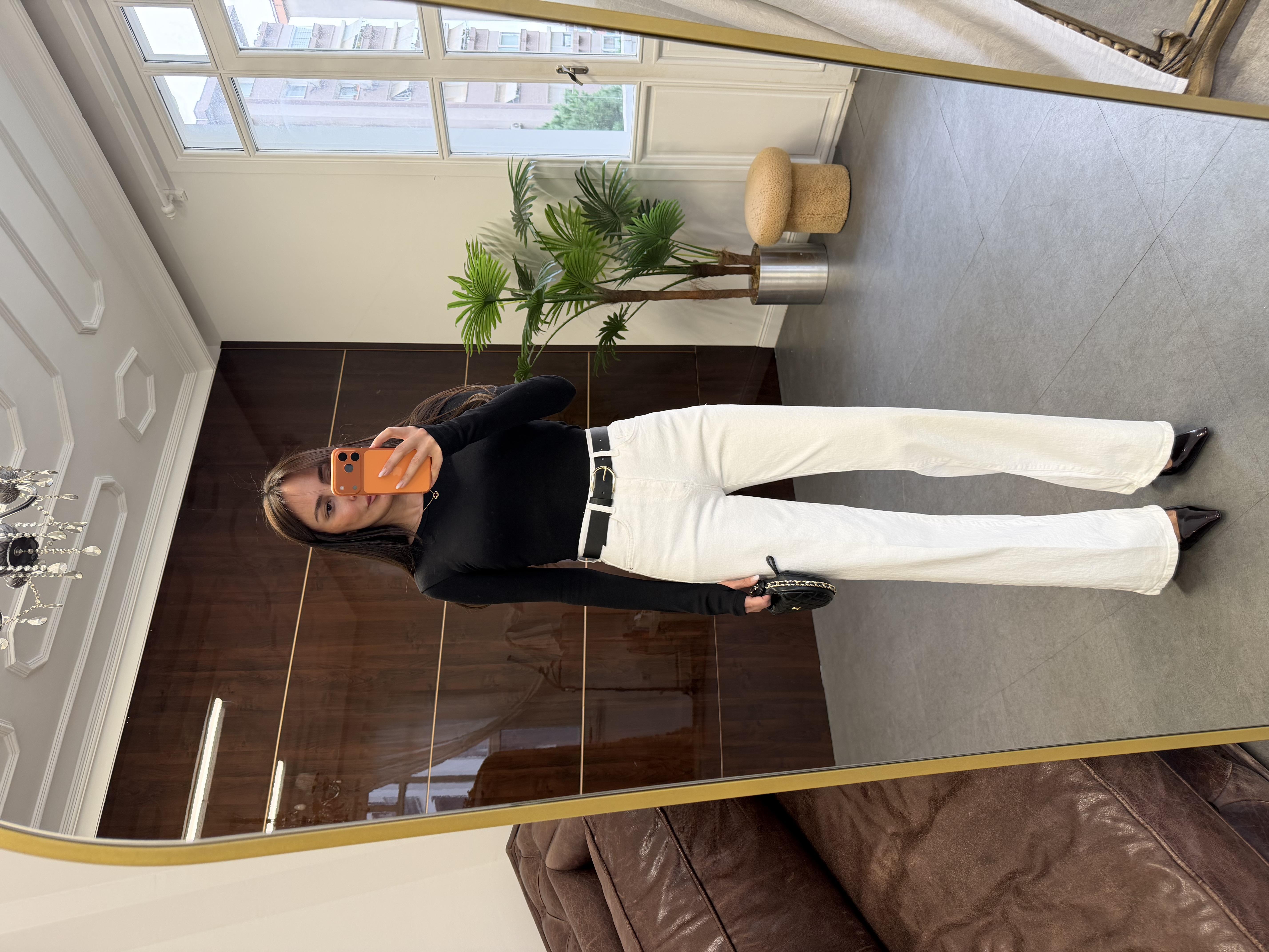 Beyaz Yüksek Bel Kemerli Wide Leg Pantolon