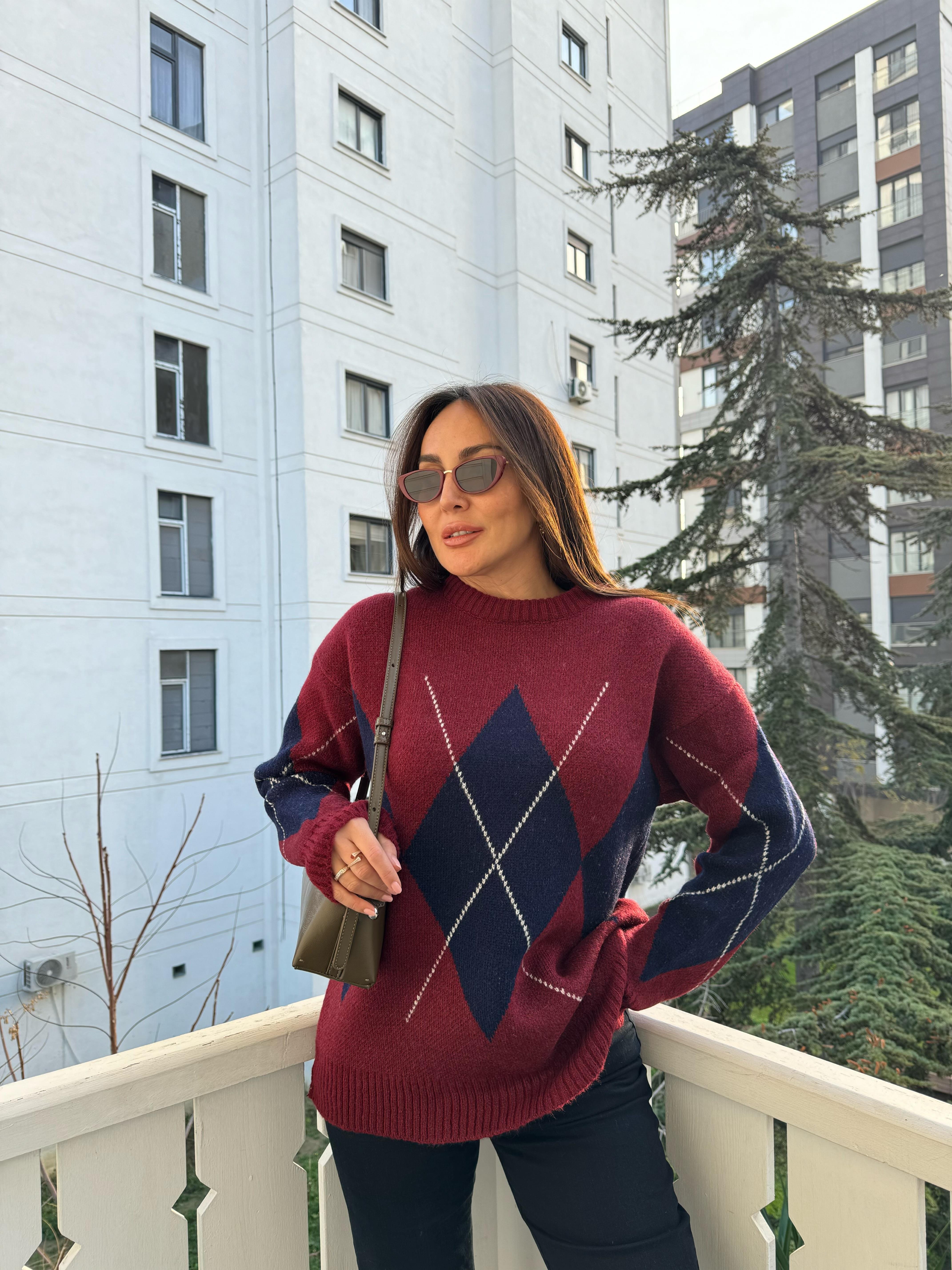 Bordo Dikdörtgen Desen Kazak
