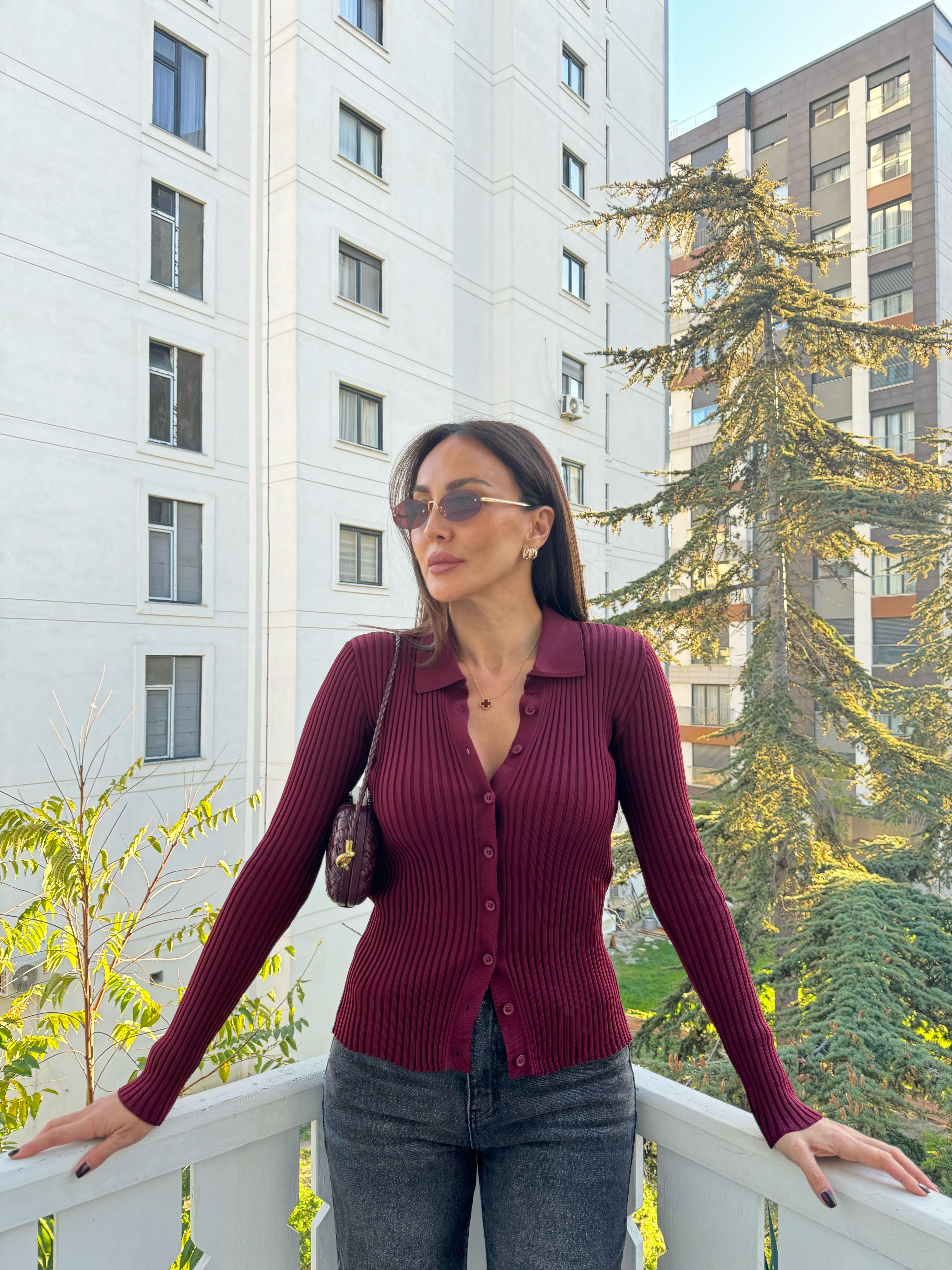 Bordo Polo Yaka Hırka