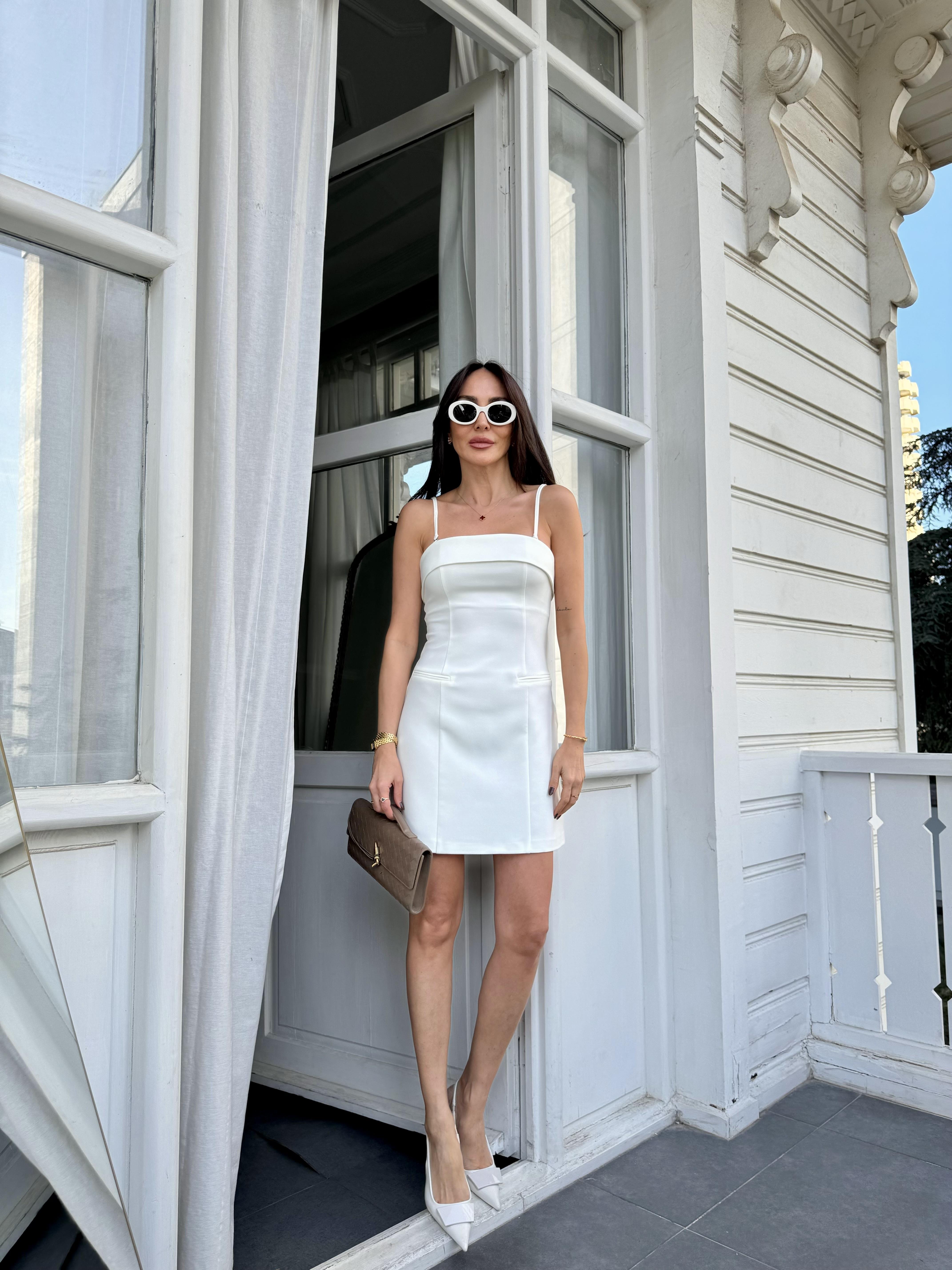 Ekru Askılı Mini Elbise