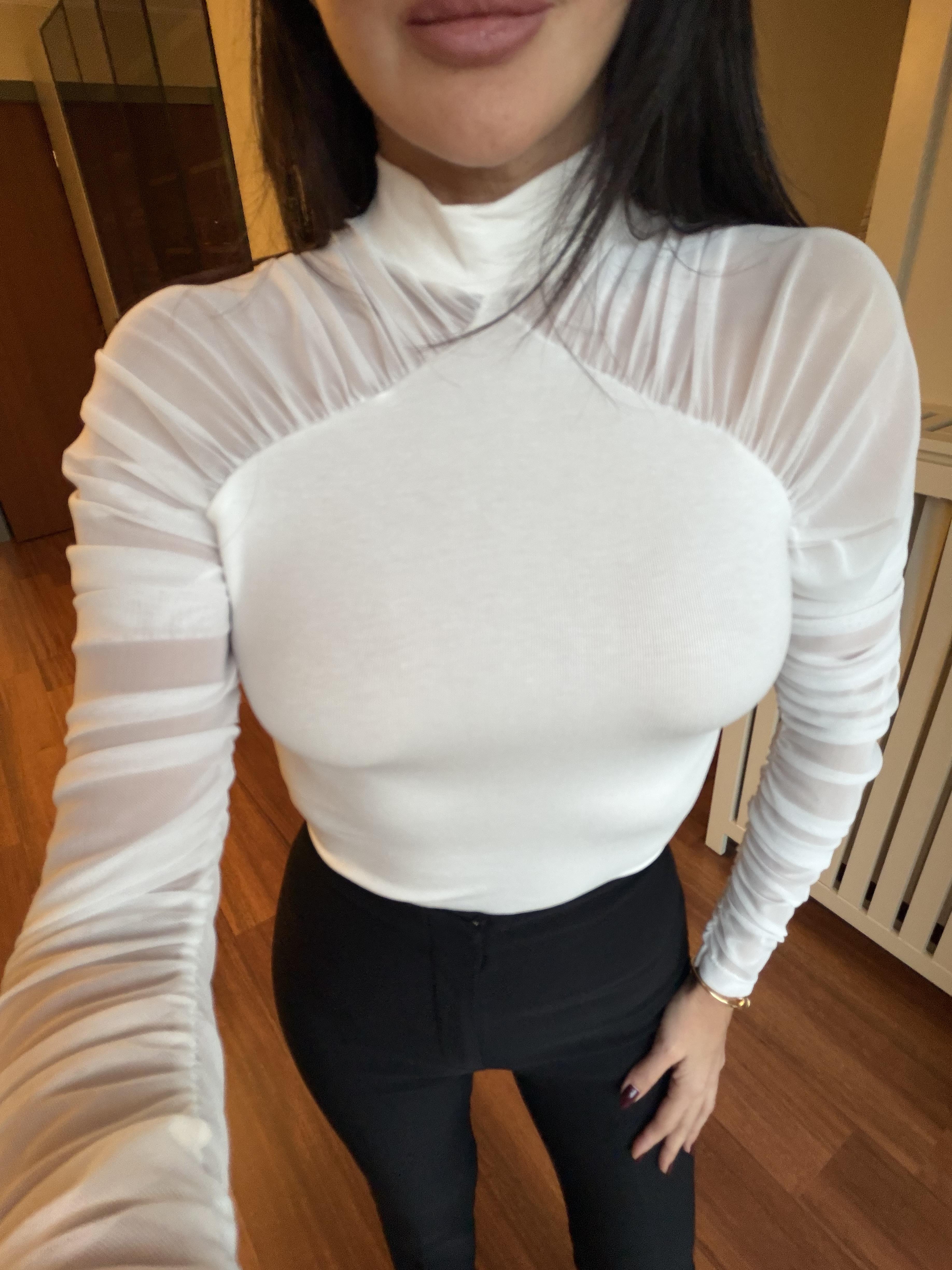 Ekru Kolları Tül Ribanalı Bluz