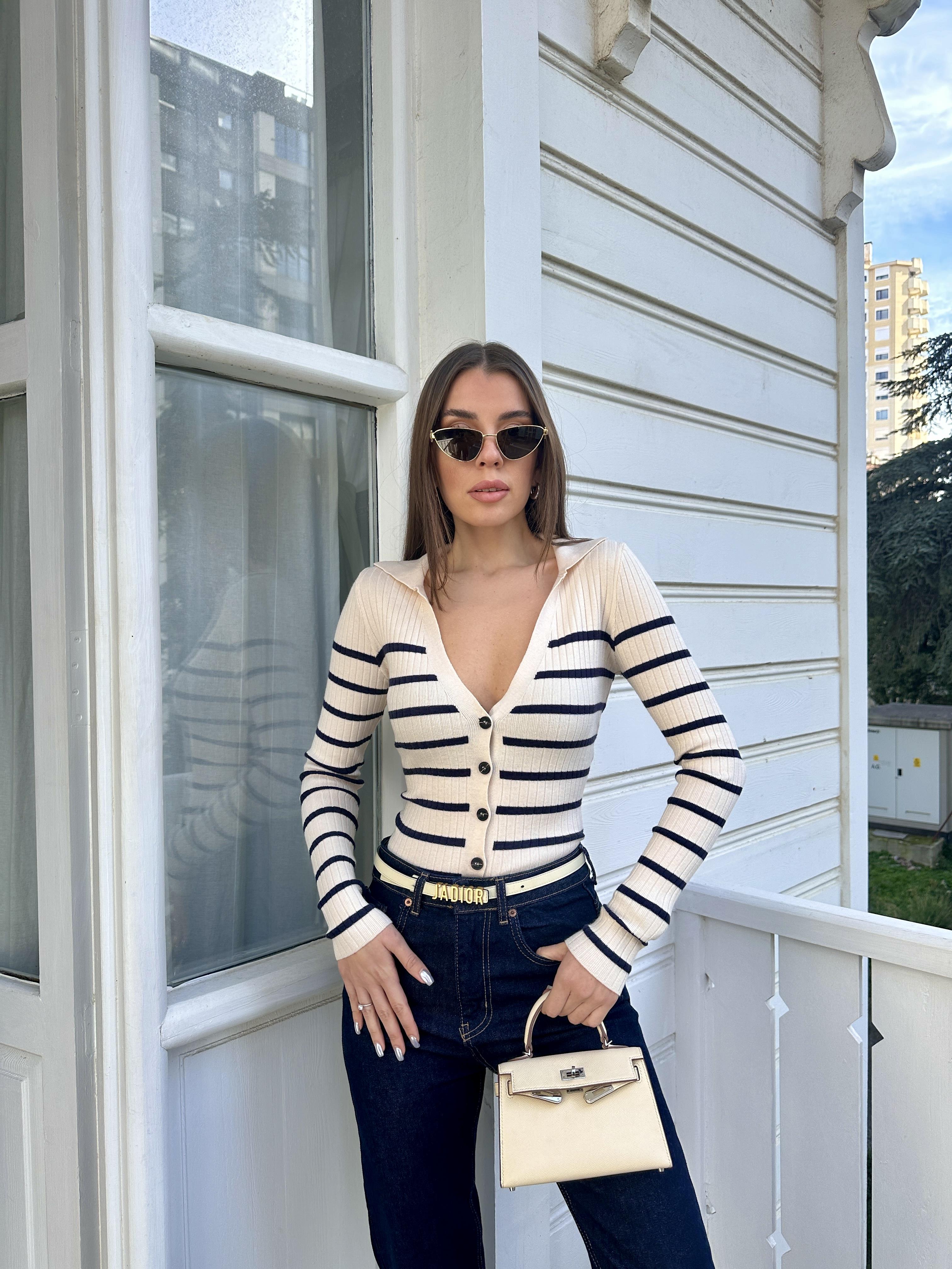 Ekru Polo Yaka Çizgili Hırka