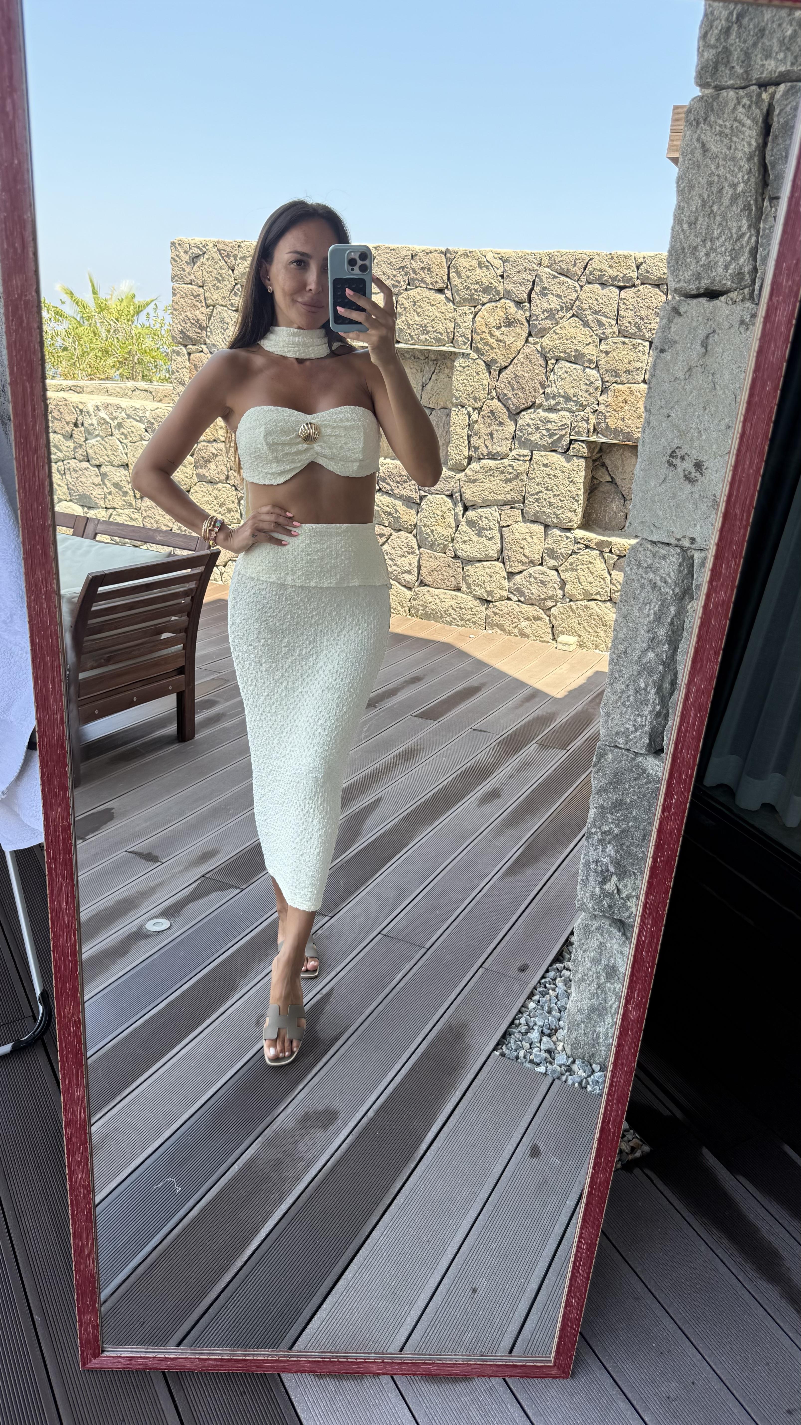 Ekru Seashell Etekli Takım