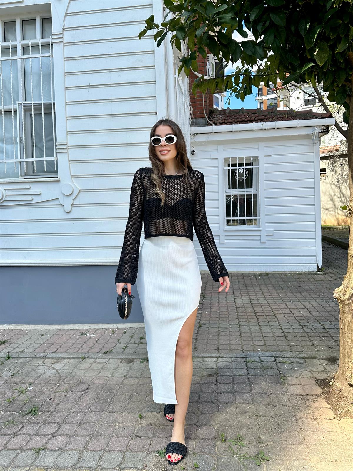 Ekru Sol Taraf Yırtmaçlı Etek · 8