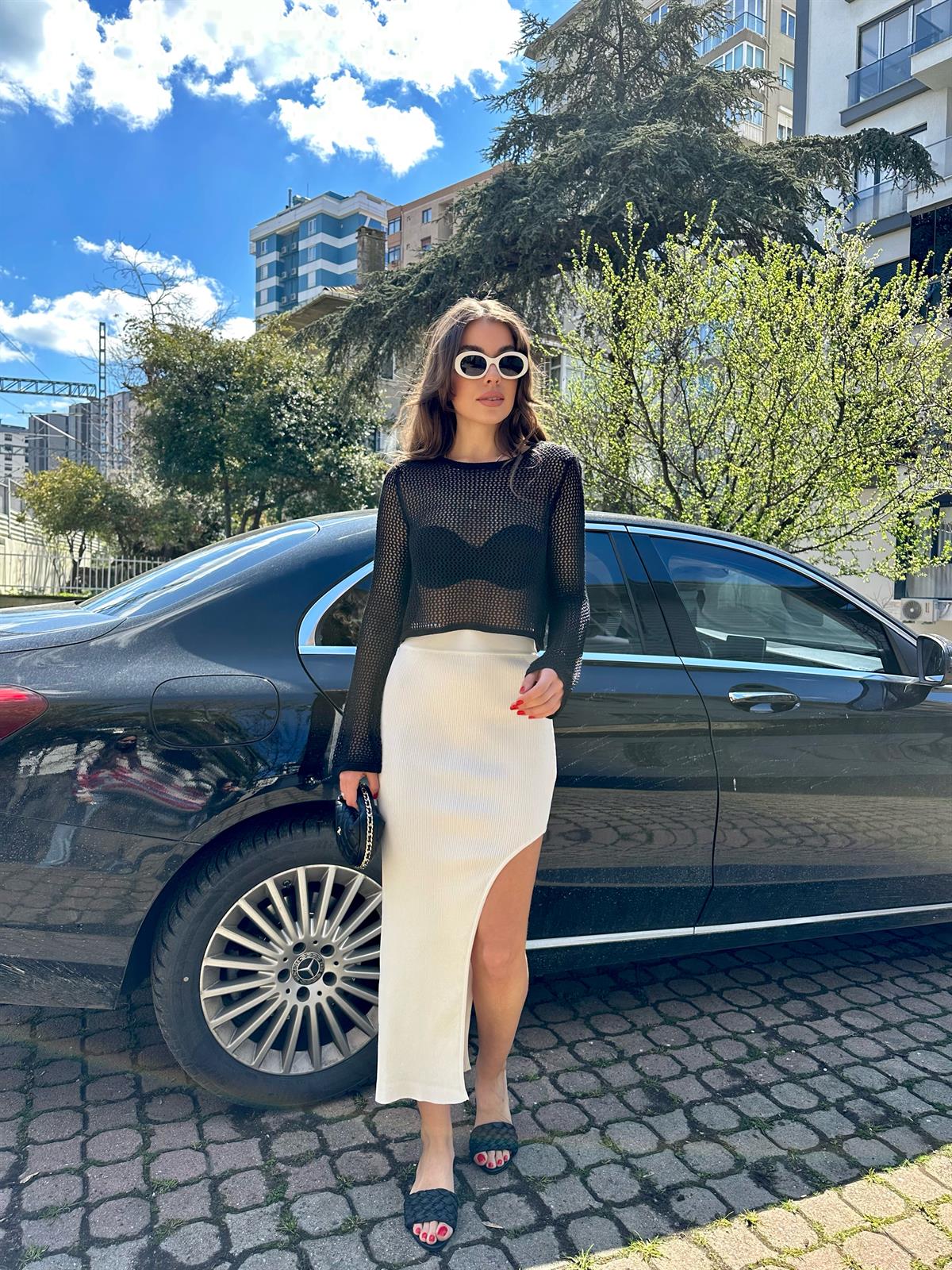 Ekru Sol Taraf Yırtmaçlı Etek