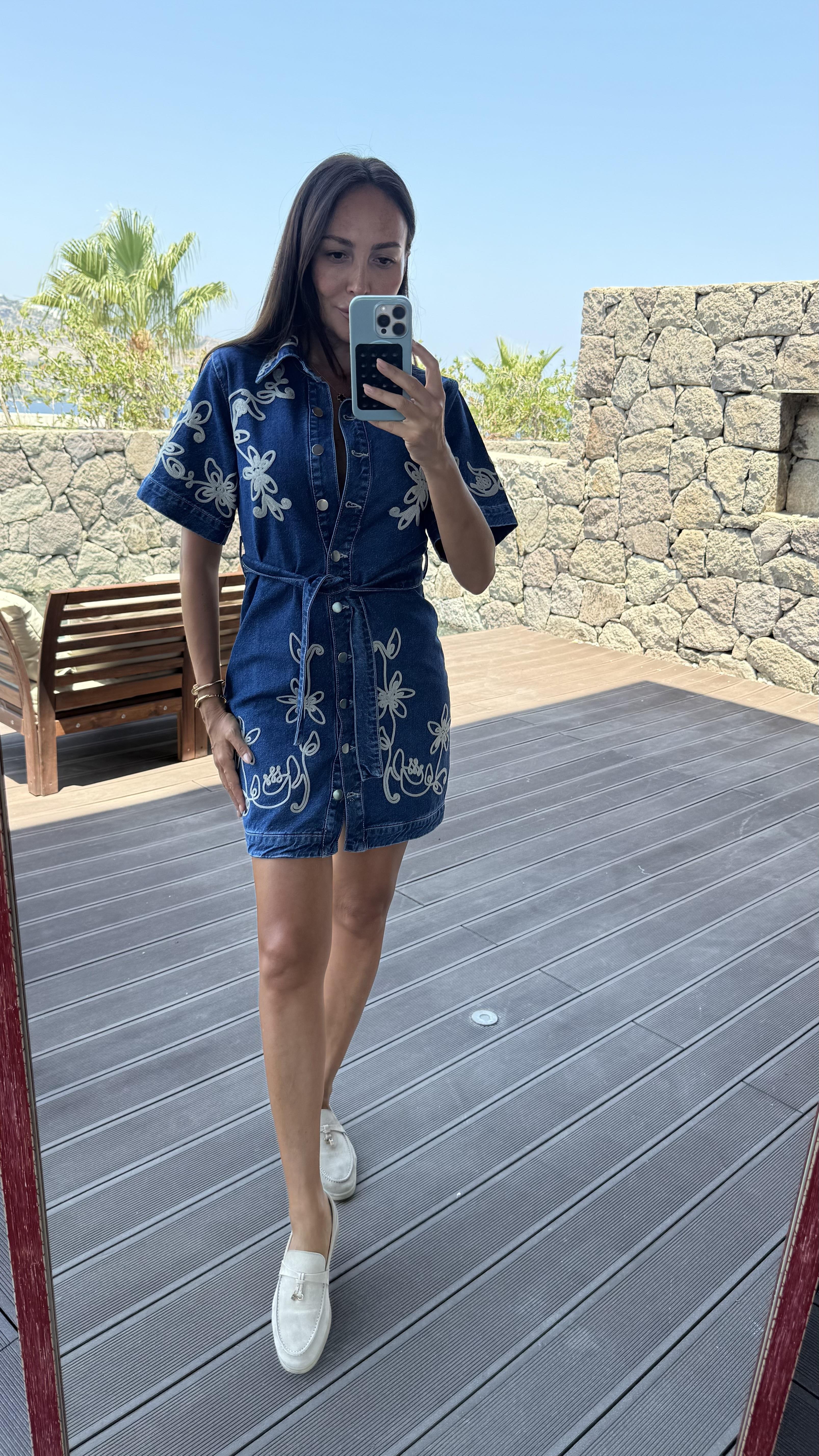 Gold Nakışlı Denim Elbise